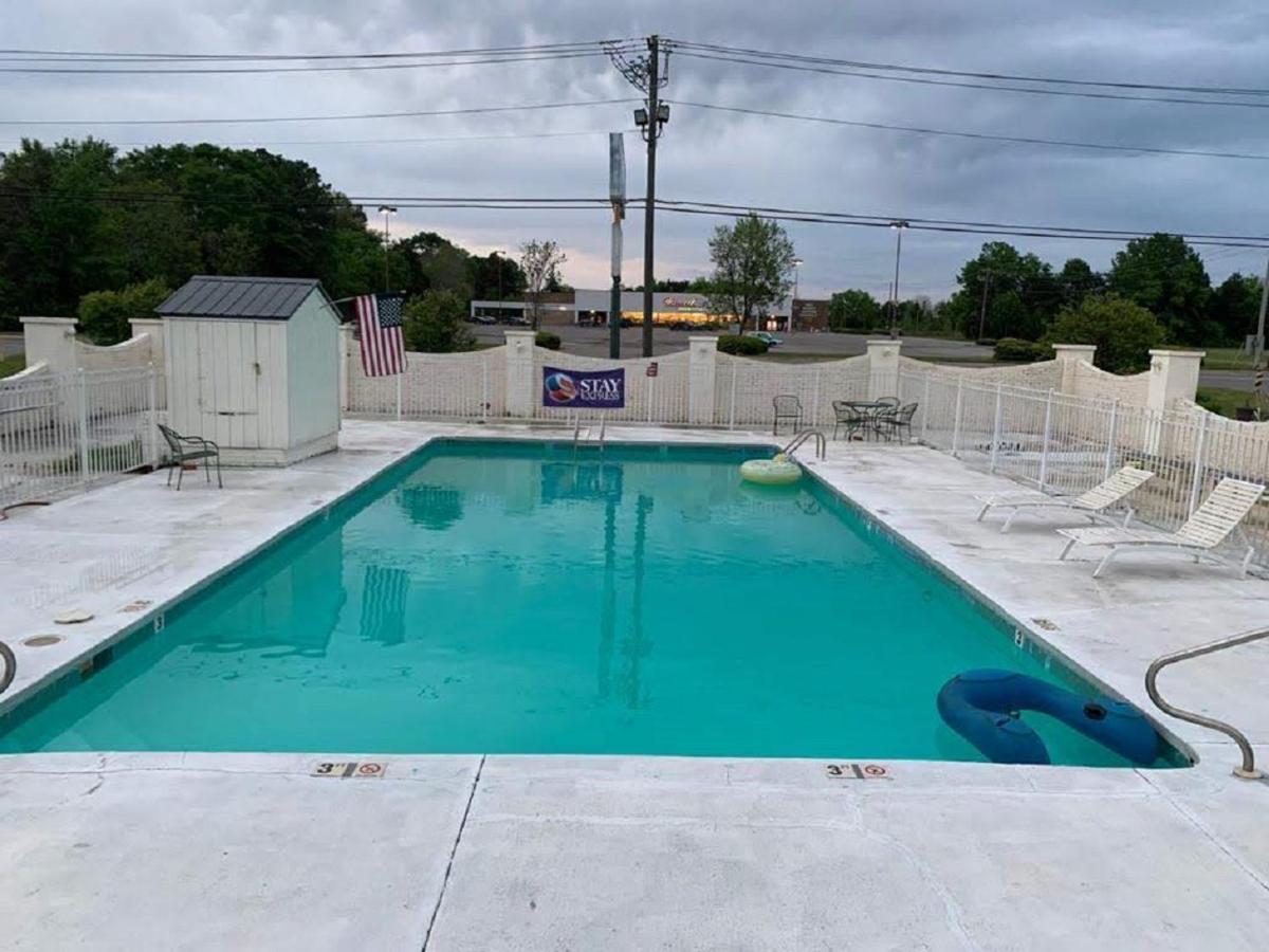 Stay Express Inn & Suites Demopolis ภายนอก รูปภาพ